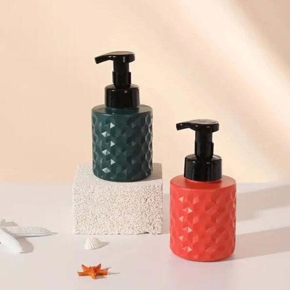 Geometric Diamond Pattern Foaming Soap Dispenser Set