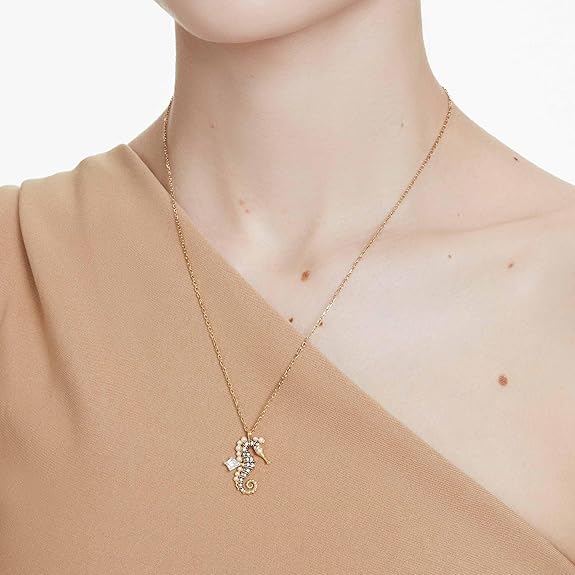Sparkling Seahorse Crystal Pendant Necklace