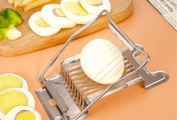 Egg slicer